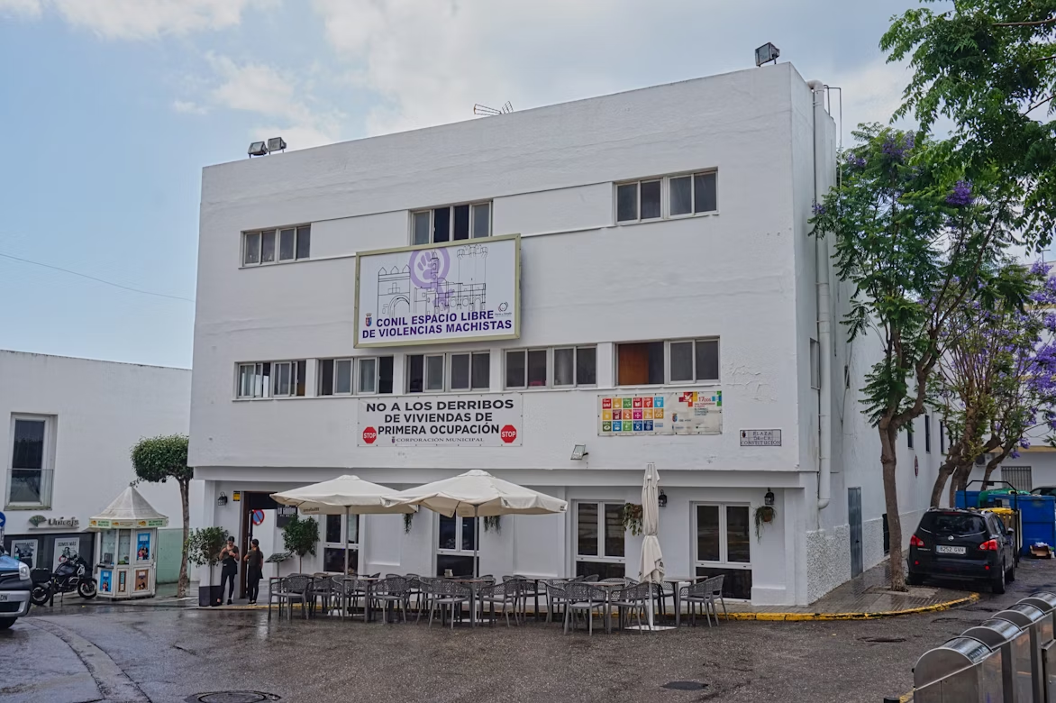 Choosing the Right Cancer Treatment Center for Your Care